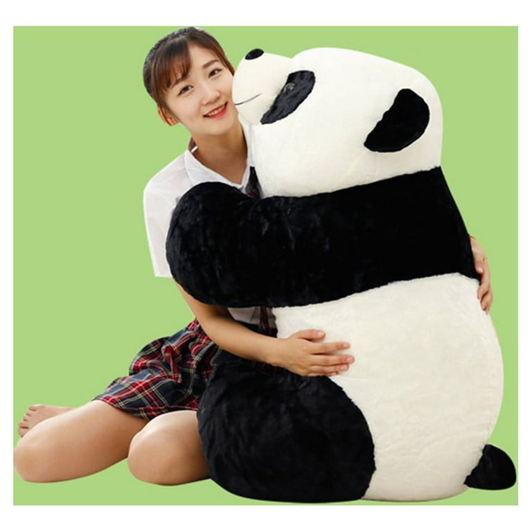 The Giant Panda Humming a Song Throw Pillow