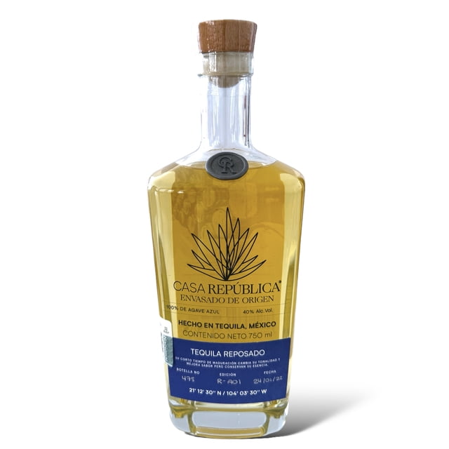 Tequila Casa República Reposado 750 ml Casa República Reposado