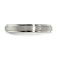 thumbnail image 3 of Solid Titanium Men's Matte Brushed Finish and Flat Step 4mm Ring Comfort-Fit Band Size 8.5, 3 of 4