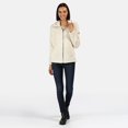 thumbnail image 3 of Regatta - Polar Hermilla de Velour para Mujer (Vainilla Claro), 3 of 4