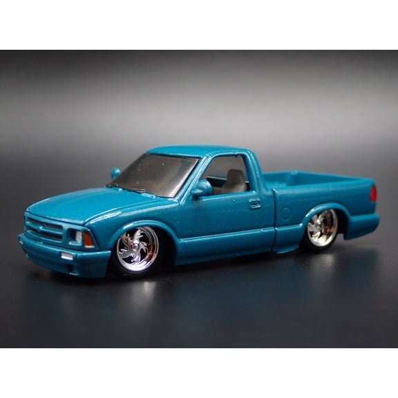Open Box 1995 95 CHEVY CHEVROLET S10 PICKUP TRUCK SINGLE CAB 1:64 SCALE DIECAST MODEL CAR
