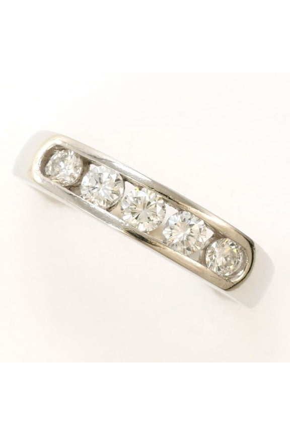 Pre-Owned PT900 Platinum Ring, 1 Diamond (0.52 carat), with Certificate of Authenticity, Total...