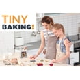 thumbnail image 2 of Set de repostería SmartLab Toys Tiny Baking con 20 recetas para más de 8 años, 2 of 7