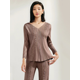 thumbnail image 4 of Miyake Primavera/Verano Nuevo Conjunto Casual de Camiseta de Manga Larga con Cuello en V Suelto Plisado de Alta Gama para Mujer de Miyake, 4 of 4