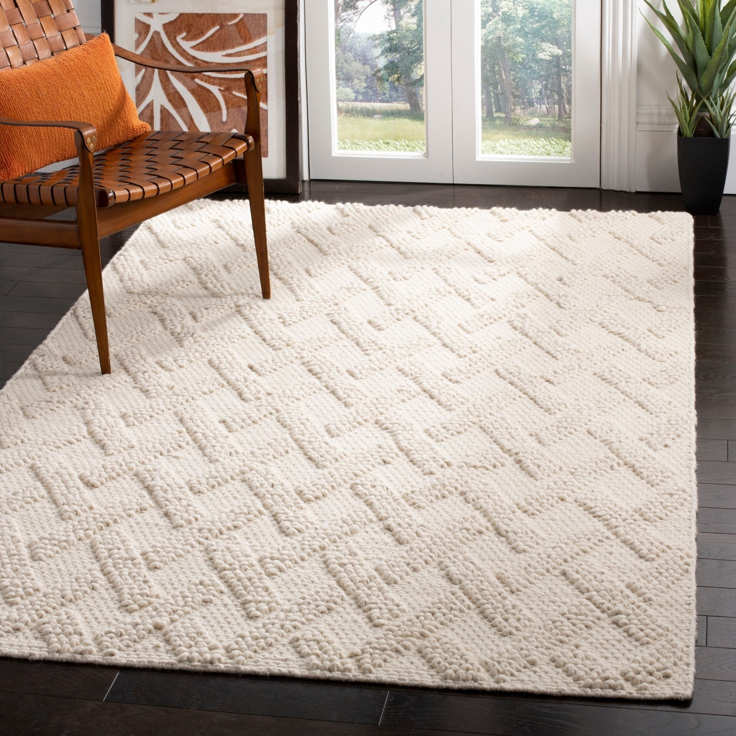 SAFAVIEH Natura Ashley Braided Crisscross Wool Area Rug, Ivory/Beige, 6' x 6' Square