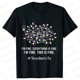 thumbnail image 1 of Estoy bien, todo está bien, ropa de mujer, luces navideñas, moda informal, ropa femenina, camisetas de manga corta, camisetas para mujer, 1 of 5