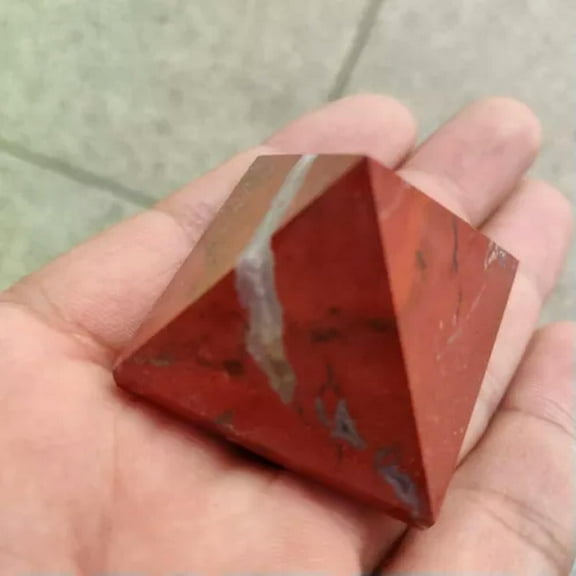 EOEMY Natural Quartz Crystal Point Tower Chakra Healing Energy Stone Gemstone Pyramid-Red Jasper Stone