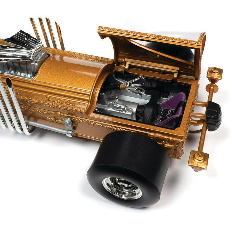 90s ポーラーライツTHE MUNSTERSプラモデル ヴィンテージ アメトイ Auto World's George Barris' Drag-u-la Gold 1:18 Diecast