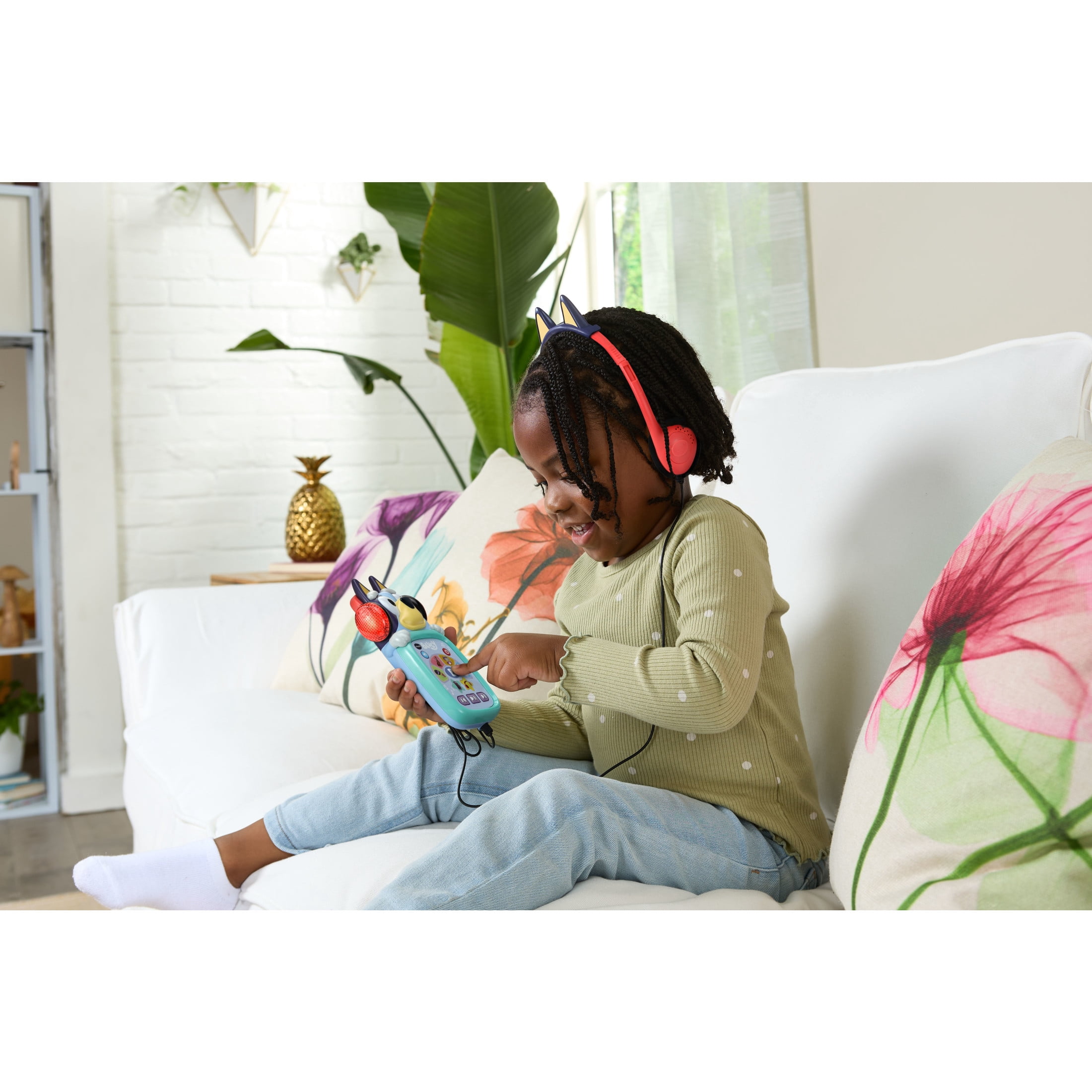VTech® Bluey Musical Moments Player Toy Musical Instruments for Toddlers