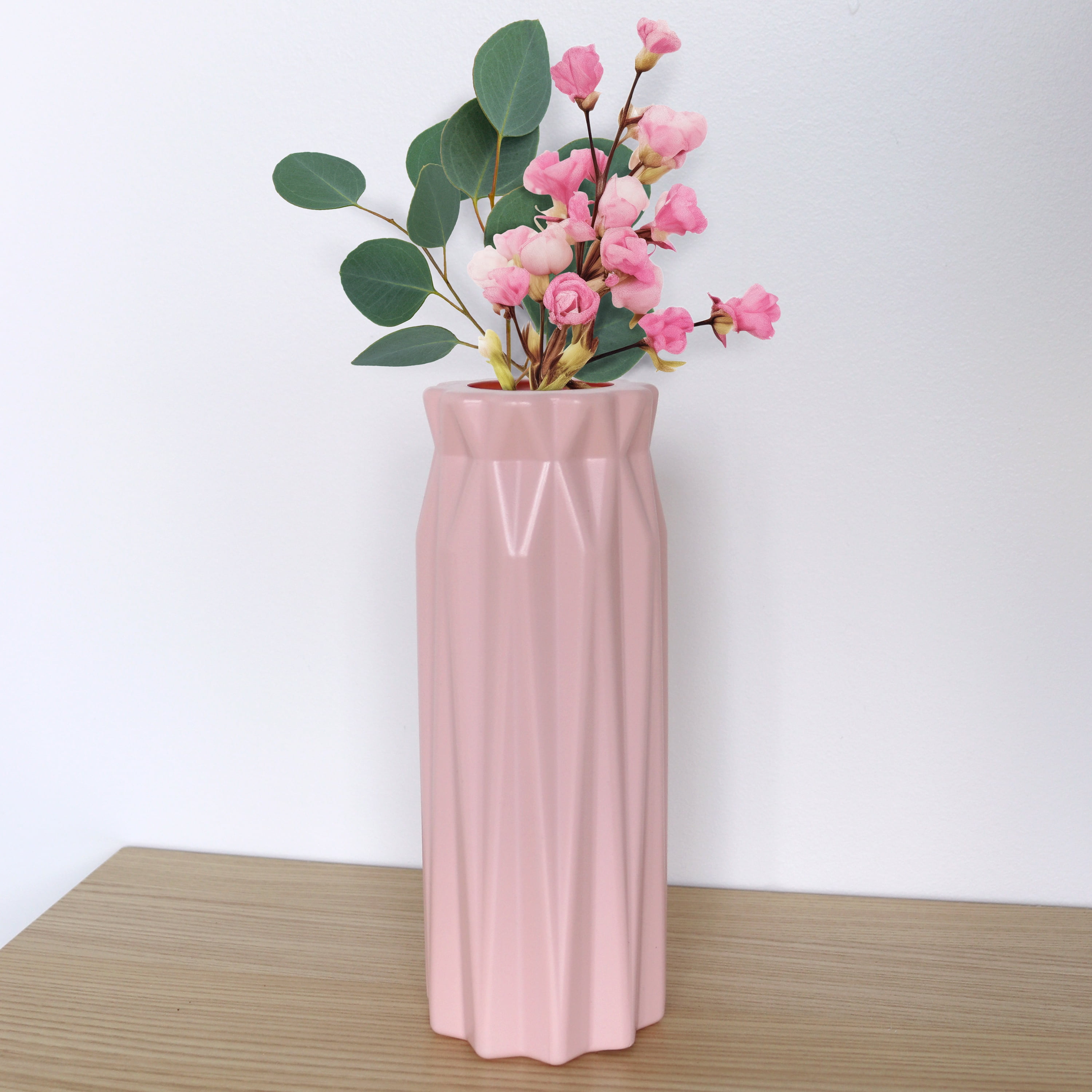 Mainstays Plastic Ribbed Round Vase, Pink Blush, Indoor