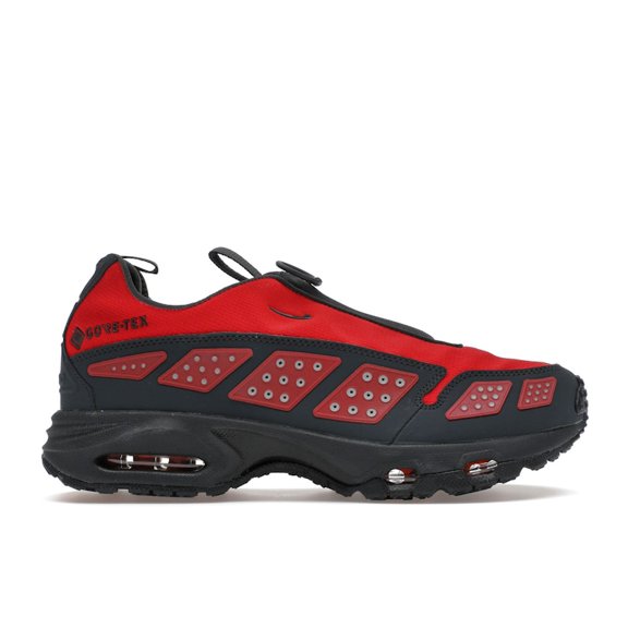 Nike Women's Air Max Sunder Gore-Tex Hyper Crimson Shoes, from StockX