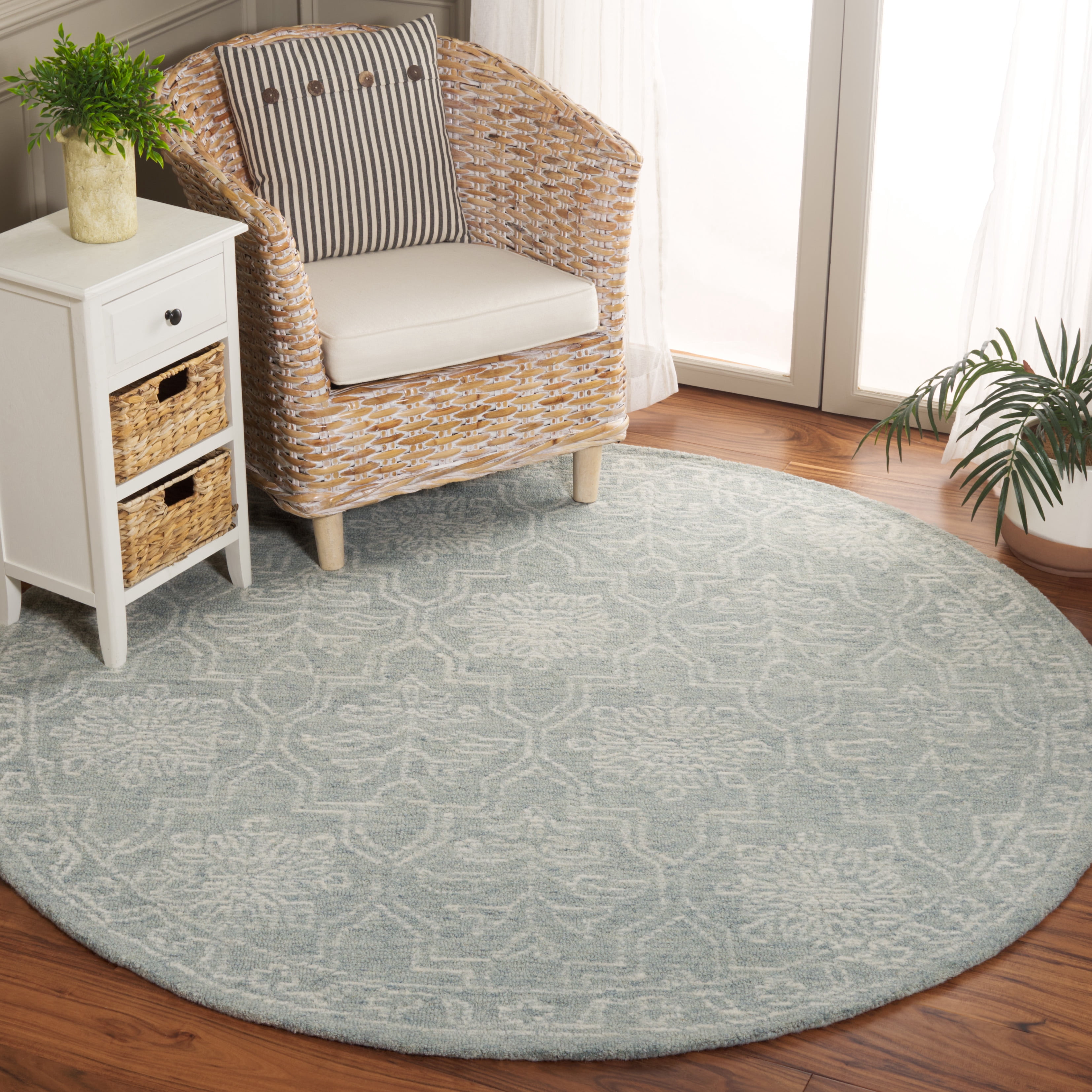 SAFAVIEH Micro-Loop Valery Medallion Area Rug, Light Grey/Ivory, 6' x 6' Round