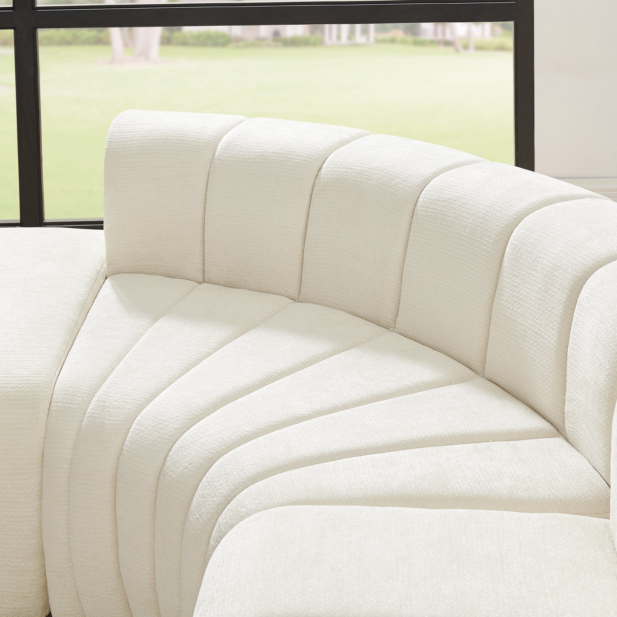 116"W Modern Semi-Curved Modular Sectional Sofa with Movable Ottoman,Vertical Stitched Chenille Cloud Sofa Couch for Living Room,No Assembly Required,Beige