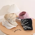 thumbnail image 4 of Sombrero de punto transpirable de moda, parasol, protector solar, que muestra la cara, pequeño sombrero de diamantes europeos y americanos que combina con todo, 4 of 6