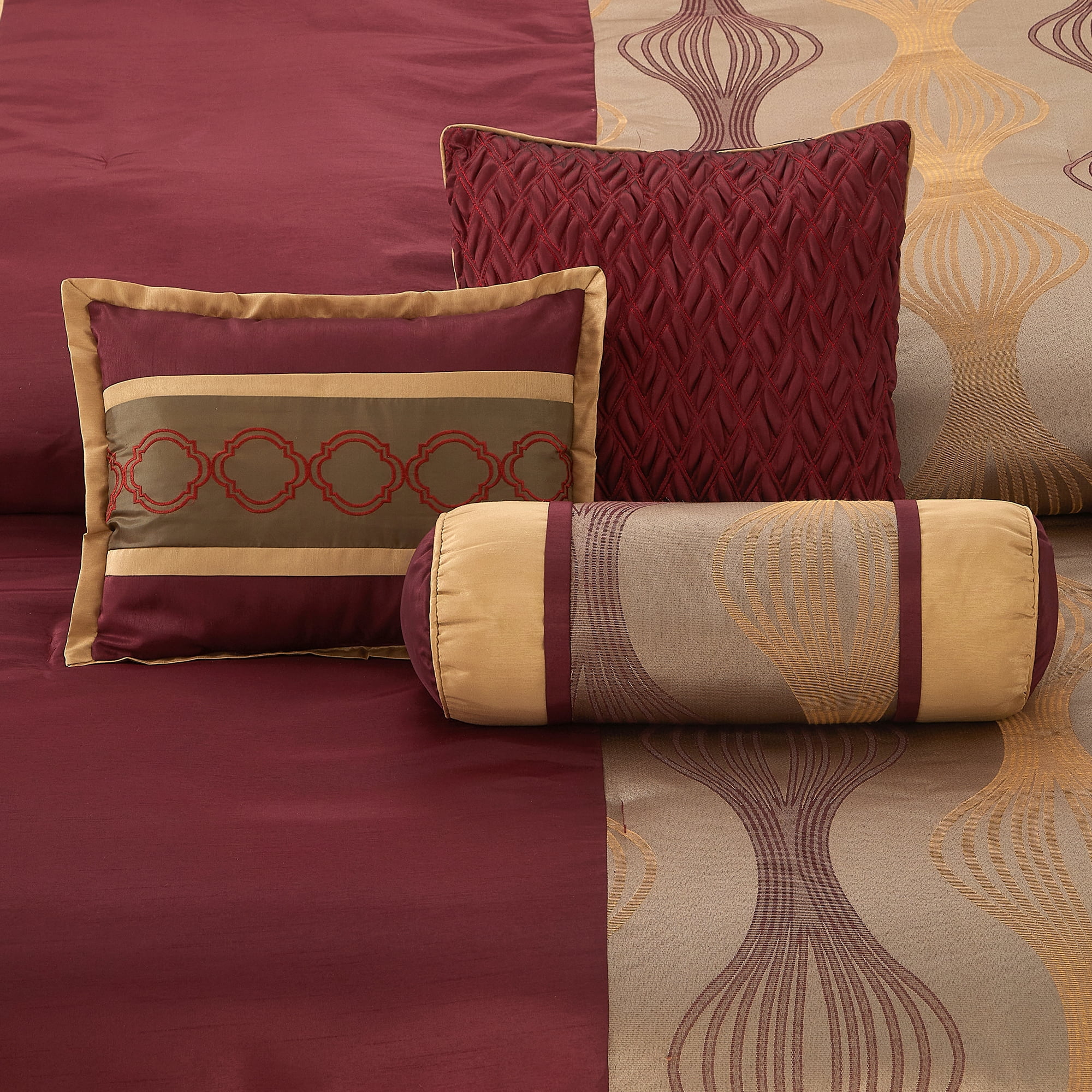 Lanco 7-Piece Elegant Wine Gold Bed in a Bag, California King