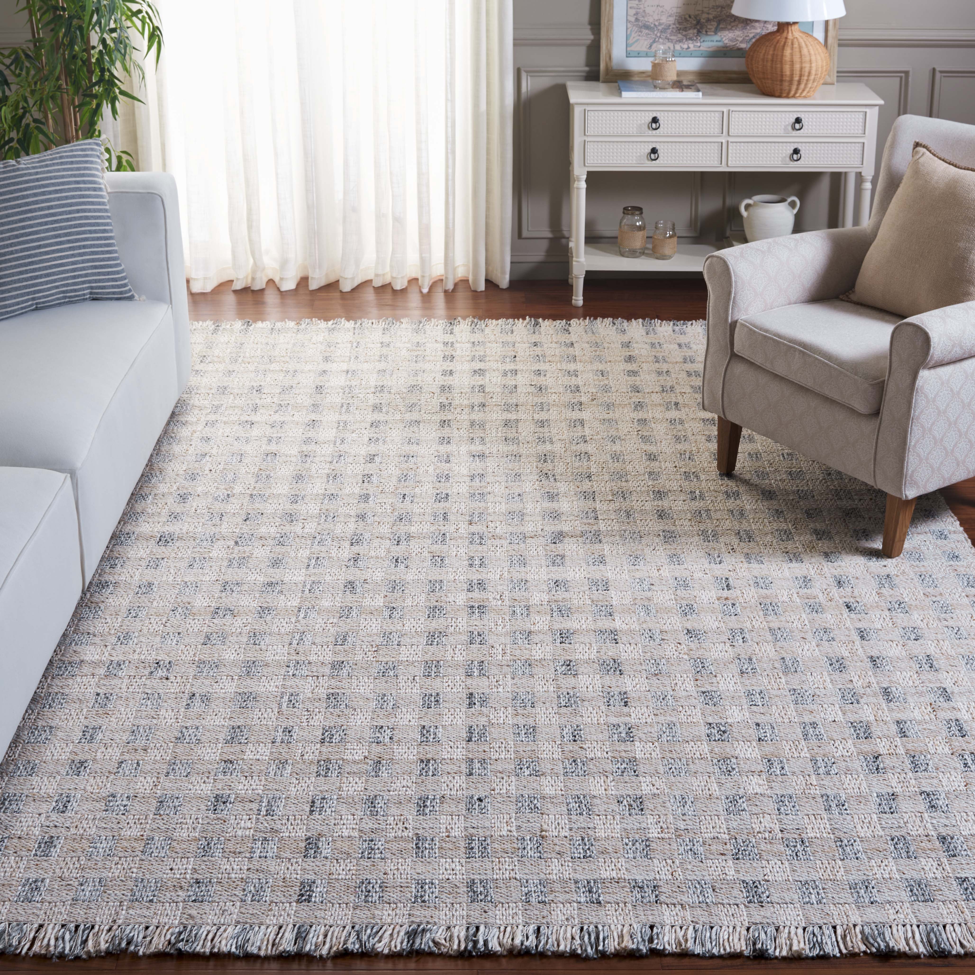 SAFAVIEH Renewal Devrim Geometric Area Rug, Ivory/Gray, 5' x 8'