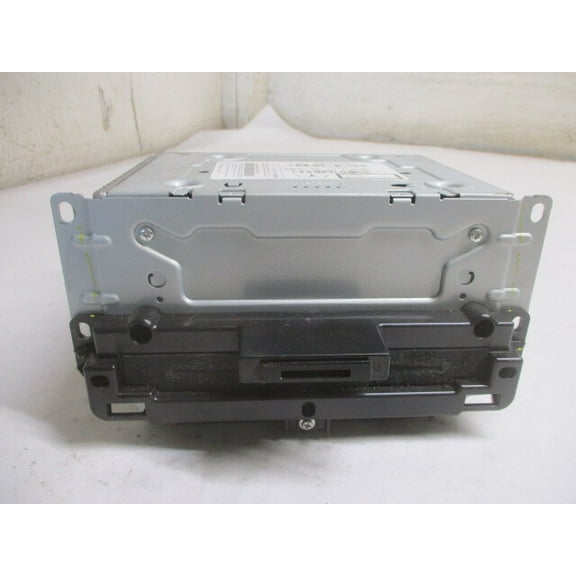 Pre-Owned 2017 Dodge Journey CD Player Radio Receiver OEM LKQ - Verify Specific Vehicle Fitment In Description - (Good)