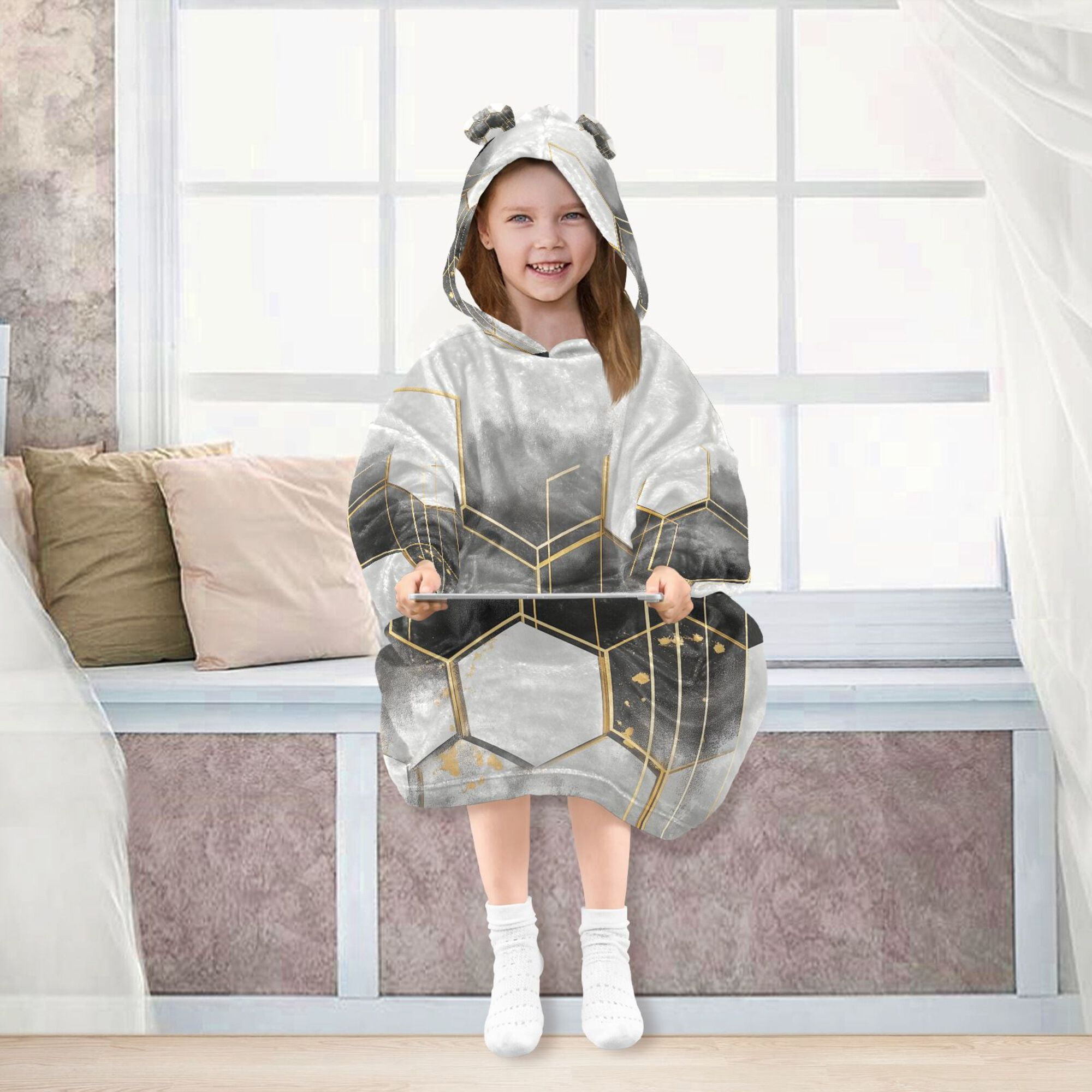 FORMRS Wearable Blanket Hoodie with Sleeves for Kids Cozy Flannel Sweatshirt, Gray Hexagons