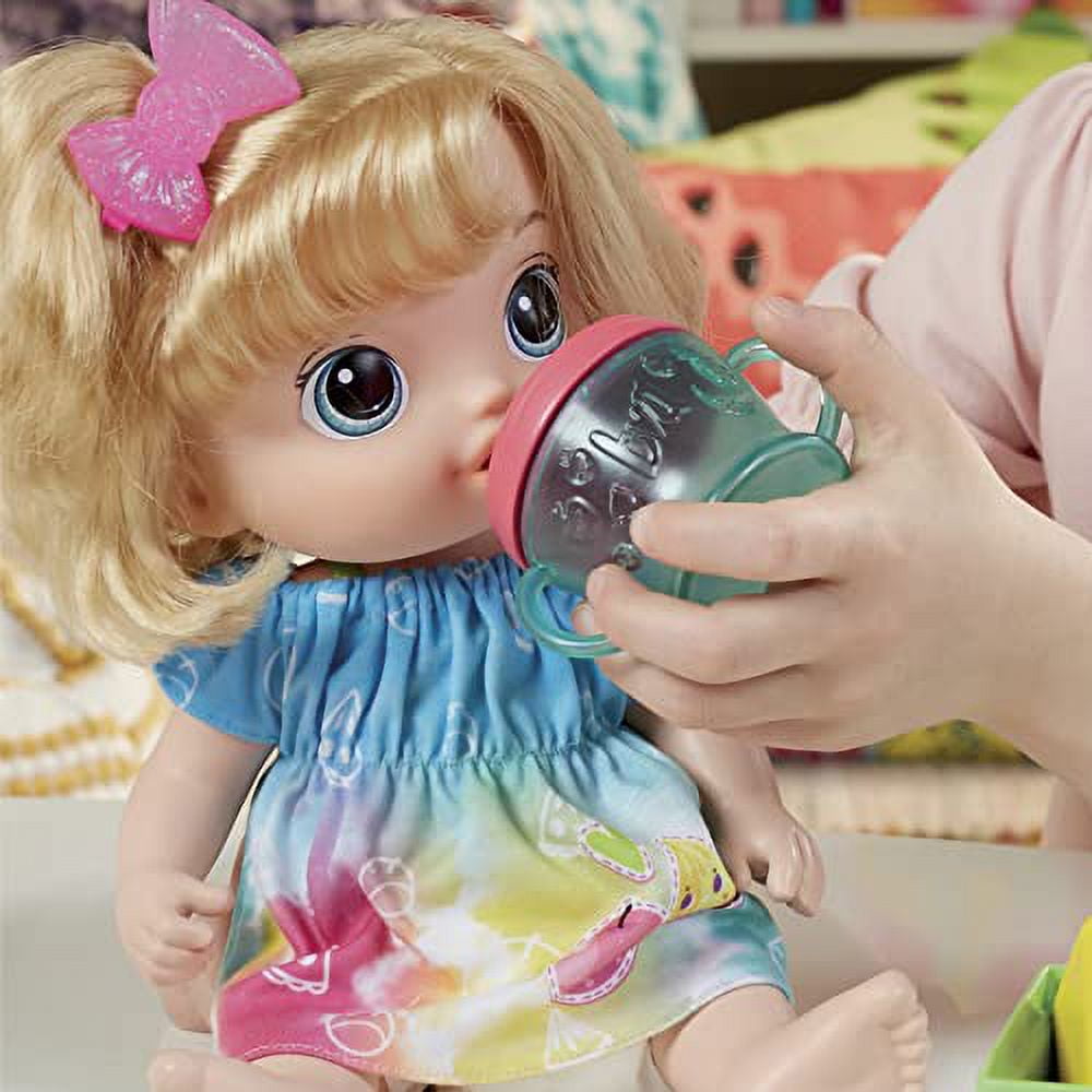 Baby Alive Fruity Sips Doll, Apple, Pretend Juicer Baby Doll Set, Kids 3 and Up, Blonde Hair