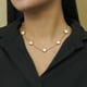 thumbnail image 5 of Collar JeenMata con Estación de Flores Blancas Baño en Oro Amarillo, 5 of 6