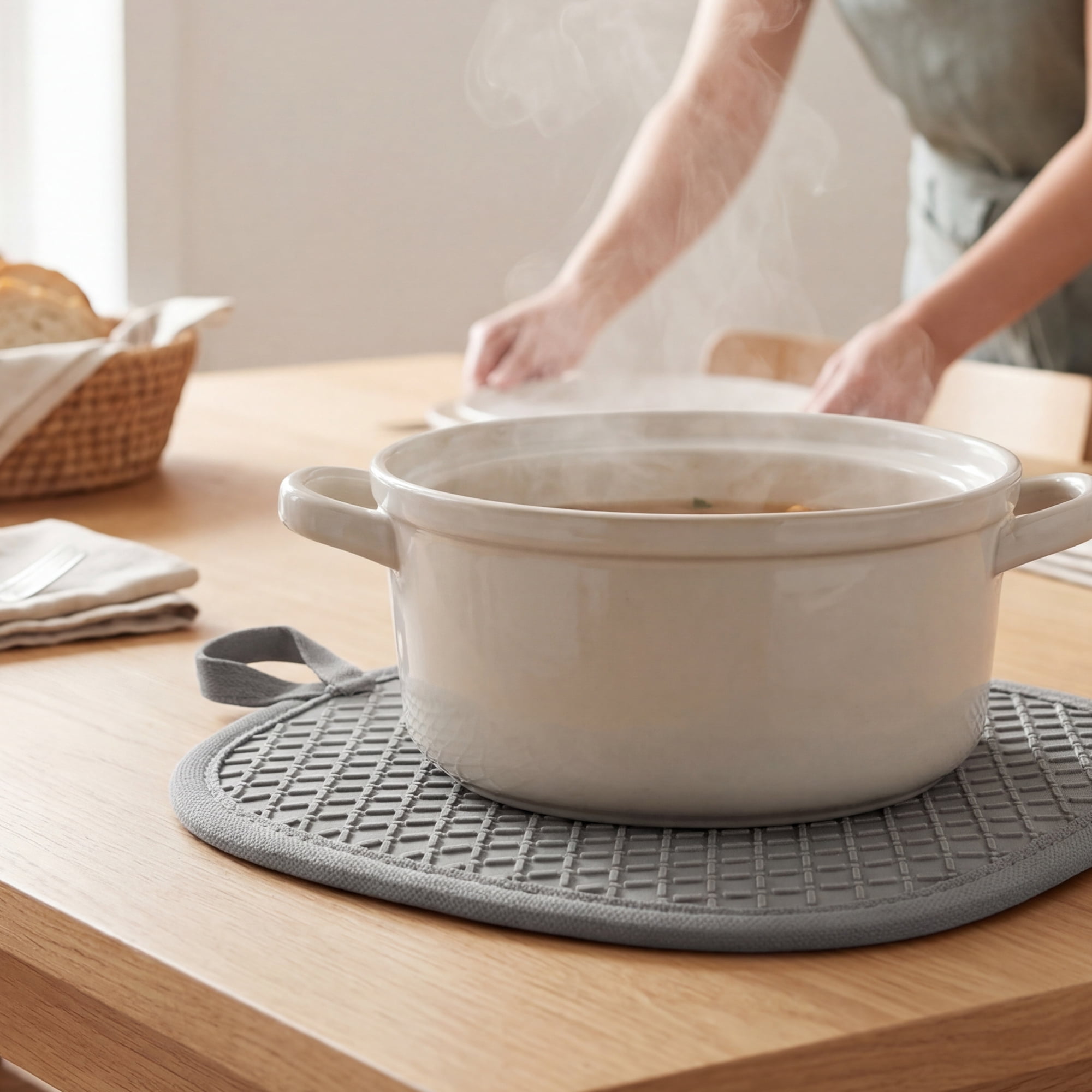 Unique Bargains 2Pcs Heat Resistant Trivets Non Slip Pot Holders Gray 8.1*8.1in