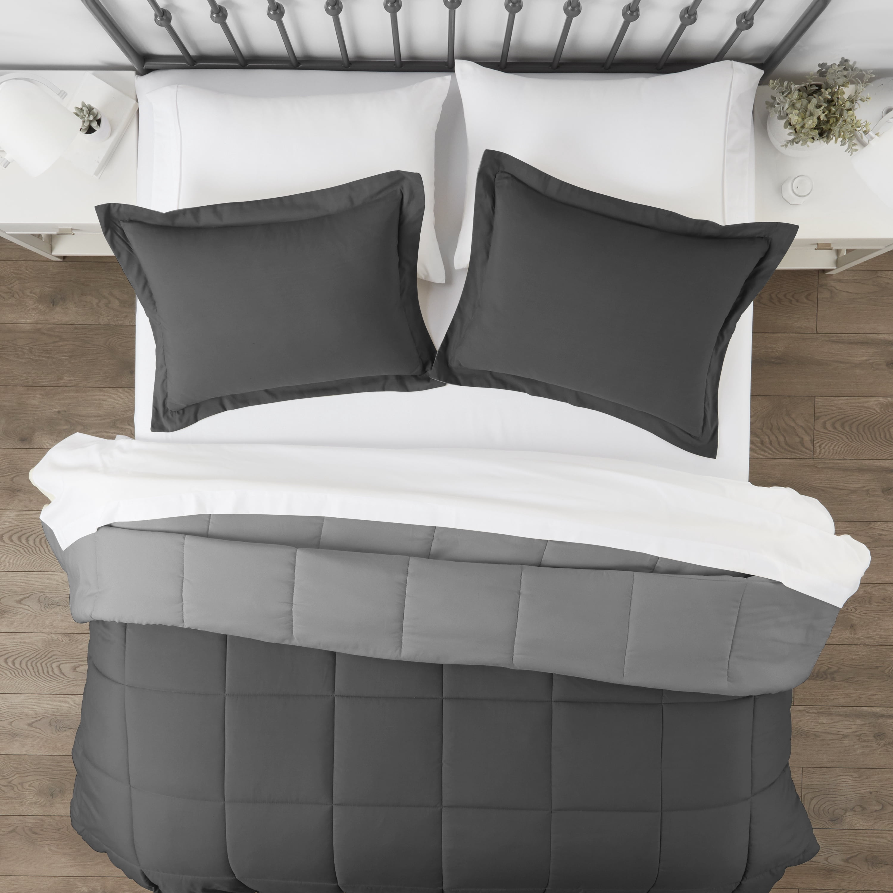 Noble Linens Soft 3-Piece Gray & Silver Reversible All Season Lightweight Down Alternative Comforter Set, King/Cal King