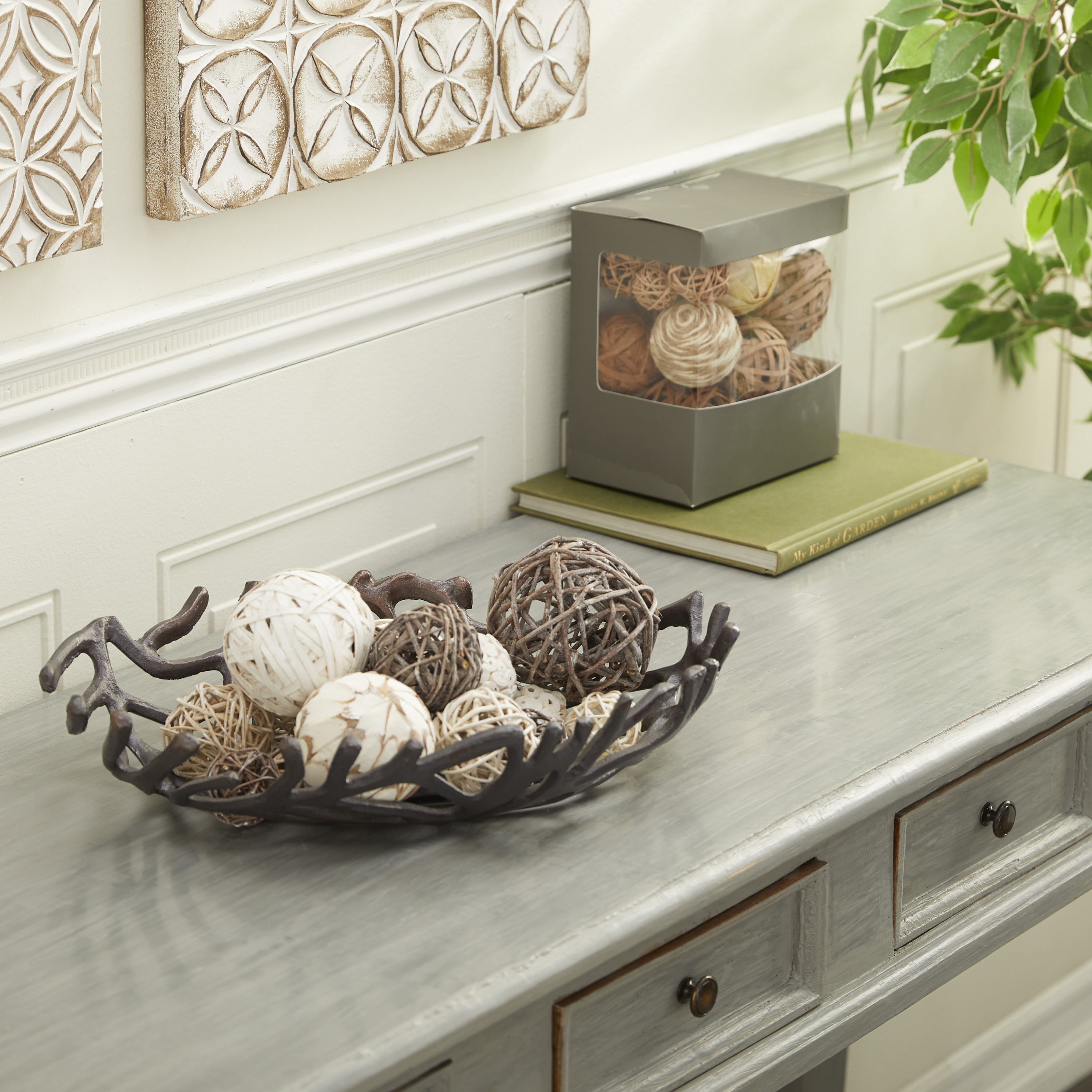 DecMode Brown 7" Handmade Wood Orbs & Vase Filler with Varying Designs (2 Count)