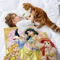 thumbnail image 2 of Princesas Disney anti-pilling, suave, ligera, esponjosa y acogedora de lujo para hogar y cocina – Perfecta para niños y adultos,120X180cm, 2 of 6