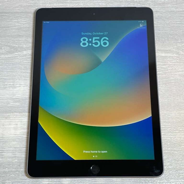 Pre-Owned Apple iPad 6th Gen A1954 (WiFi + Cellular Unlocked) 32GB