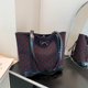 thumbnail image 3 of Mochila de gran capacidad para mujer, nueva mochila informal versátil, bolso bandolera multiusos, 2025, 3 of 5