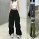 thumbnail image 4 of Mujeres Casual Y2K Streetwear Pantalones De Carga Holgado Pierna Ancha Recta Largos Bolsillos Grandes Baile De Gran Tamaño, 4 of 4