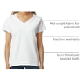 thumbnail image 4 of Camiseta de Mujer Gildan Cuello en V (2 unidades) Blanca Talla Grande, 4 of 7