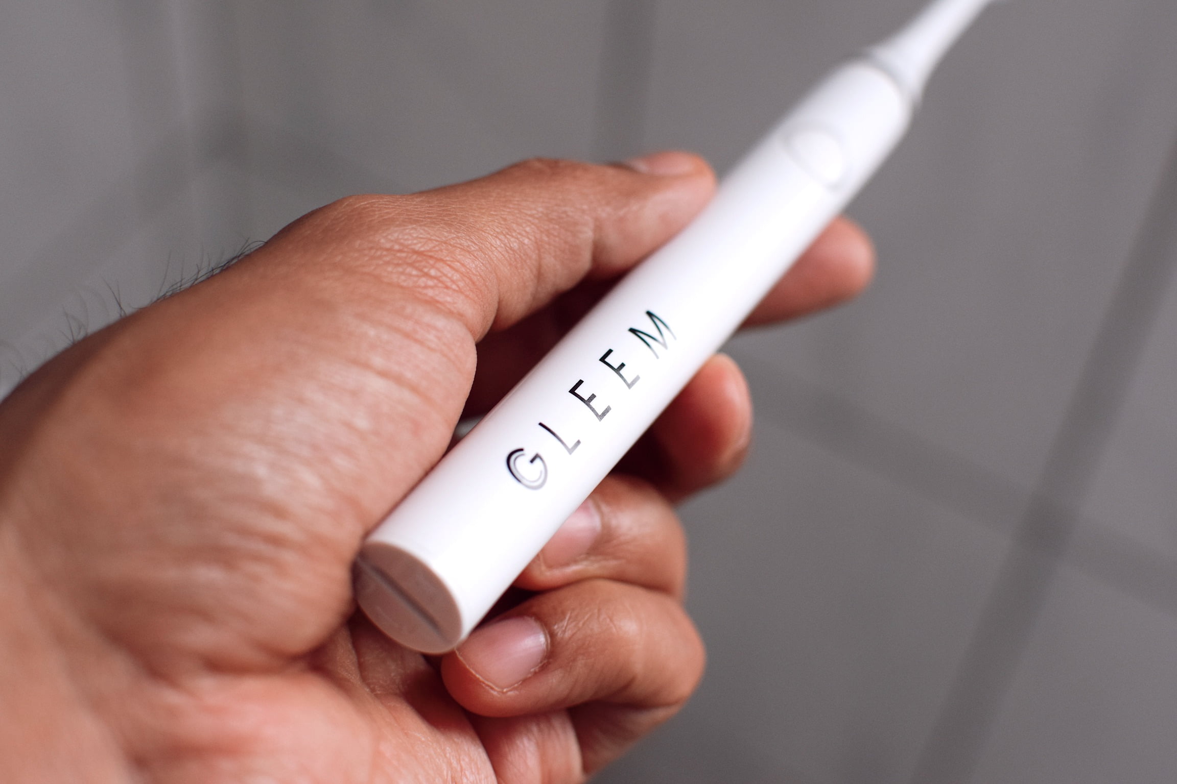 Gleem Battery Electric Toothbrush, Soft, Black, 1 Count, for Adults