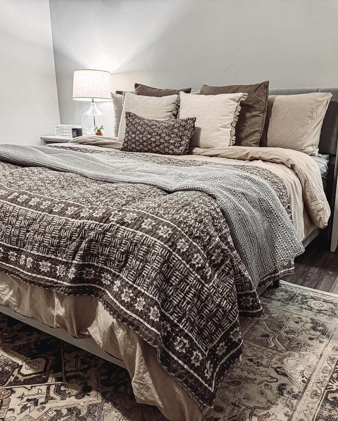 Earthen Floral Kantha Quilt – Elisa Handblock Print Reversible Cotton Bedspread by A and E Textiles House, Hand Stitched, King Size 108x108, Vegetable Dyed