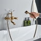 thumbnail image 2 of Mezclador de baño retro con doble manija Mezclador de baño retro Grifo de ducha de latón Grifo de bañera con ducha de mano de latón MAGIC, 2 of 5