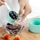 thumbnail image 5 of Juego de 8 tazas y cucharas medidoras de acero inoxidable, juego de tazas medidoras anidadas con mangos de silicona suave al tacto para ingredientes secos y líquidos, cocinar y hornear, 5 of 6