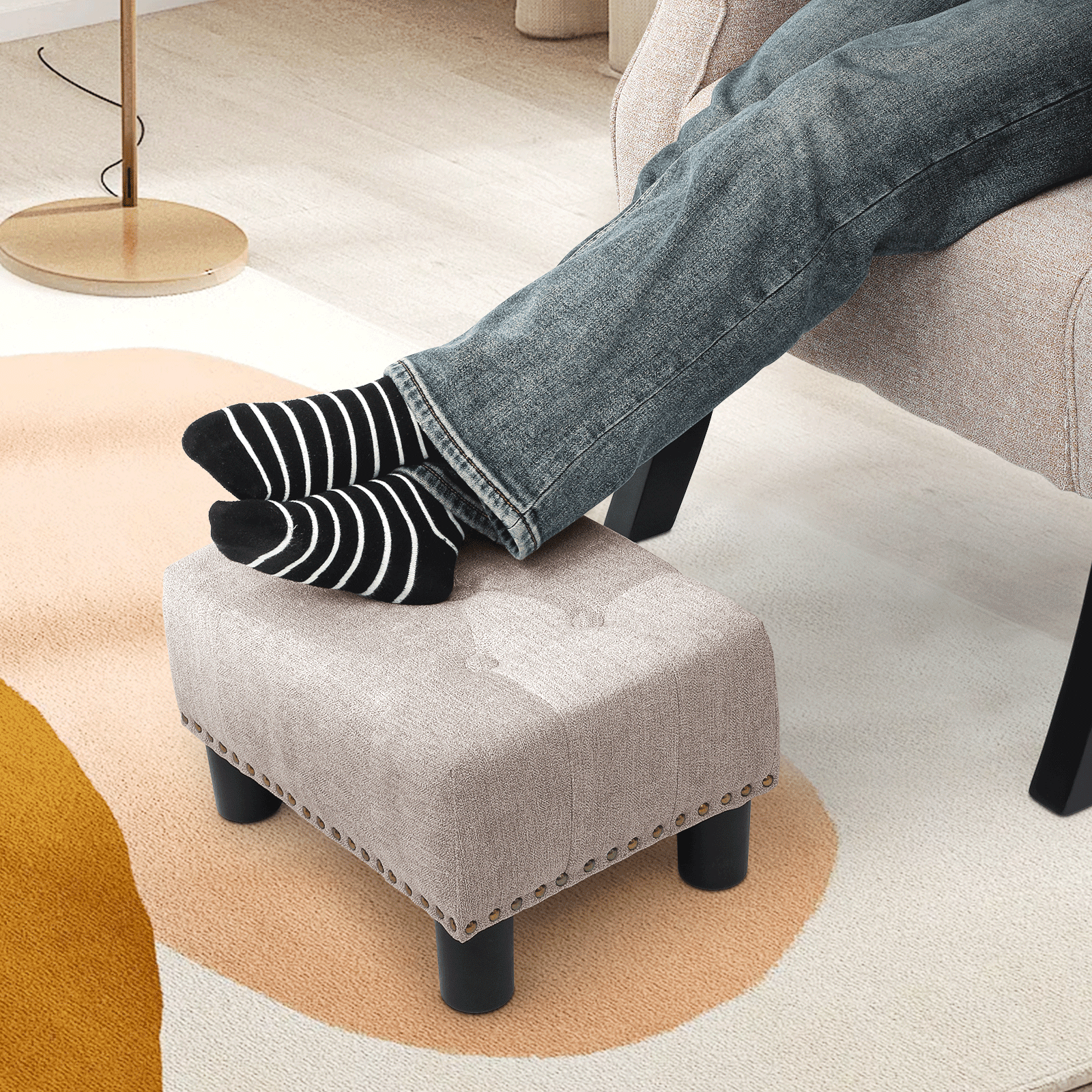 OSM Foot Stool Ottoman, Small Ottoman Foot Rest with Legs, Rectangle Foolstool Ottomans for Couch, Ottoman Foot Stools for Living Room Entryway (Sandy Beige)