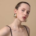 thumbnail image 2 of Pendientes de tuerca con diseño de estilo europeo y americano para mujer, aretes exagerados de calabaza con personalidad chapada en forma de gota, cuerno de pimienta, 2 of 5