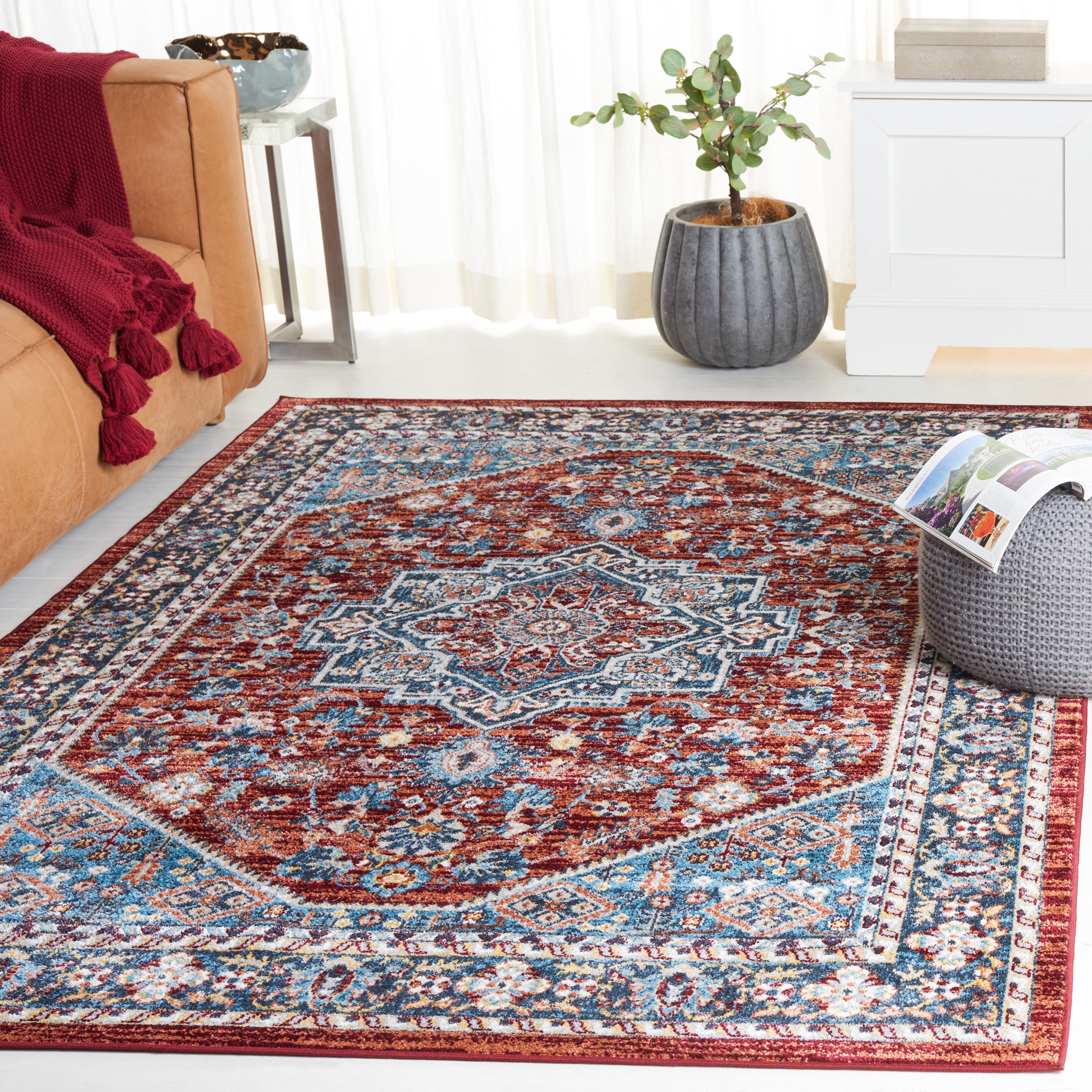 SAFAVIEH Bayside Keila Oriental Polyester Machine Washable Area Rug, Red/Blue, 6'7" x 6'7" Square