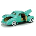 thumbnail image 4 of 1939 Ford Deluxe Tudor Green 1/18 Diecast Model Car by Maisto, 4 of 7