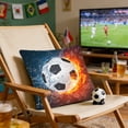 thumbnail image 1 of Funda de cojín decorativo de fútbol de poliéster suave de 18x18 pulgadas para sofá, coche o dormitorio – Decoración del hogar con temática deportiva, 1 of 6