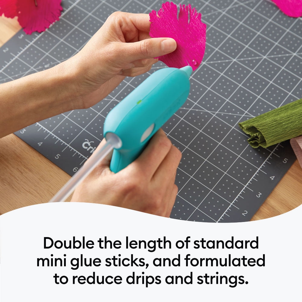 Cricut® Mini Glue Sticks (30 ct)