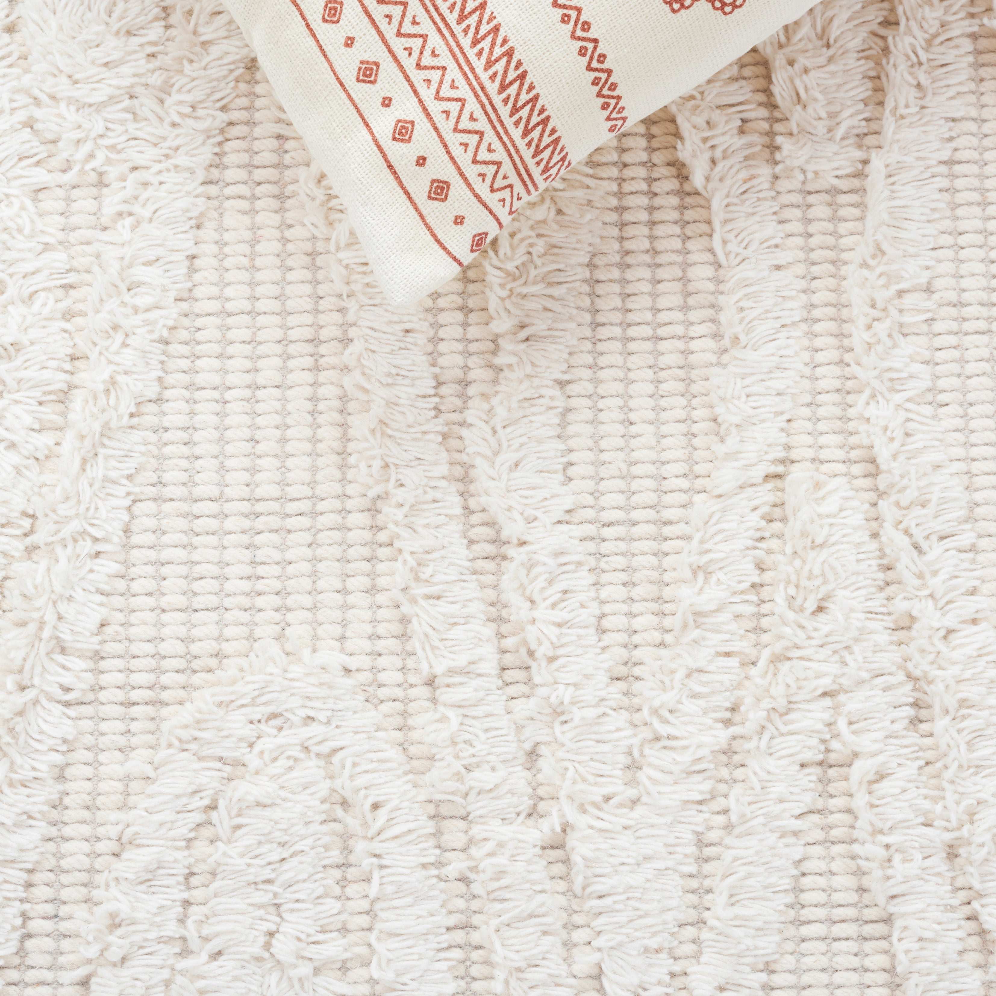 SAFAVIEH Natura Hedley Abstract Area Rug, Ivory, 3' x 5'