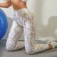 thumbnail image 4 of Pantalones cortos de mujer Leggings de cintura alta Patrón de piel de serpiente Pantalones de yoga Pantalones de fitness Peach Hip Peach Pantspangjing, 4 of 4