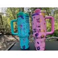 thumbnail image 4 of Taza de acero inoxidable con aislamiento al vacío de 40 oz de Disney Stitch, taza para automóvil con aislamiento al vacío de acero inoxidable 304, para deportes, viajes al aire libre, 4 of 5