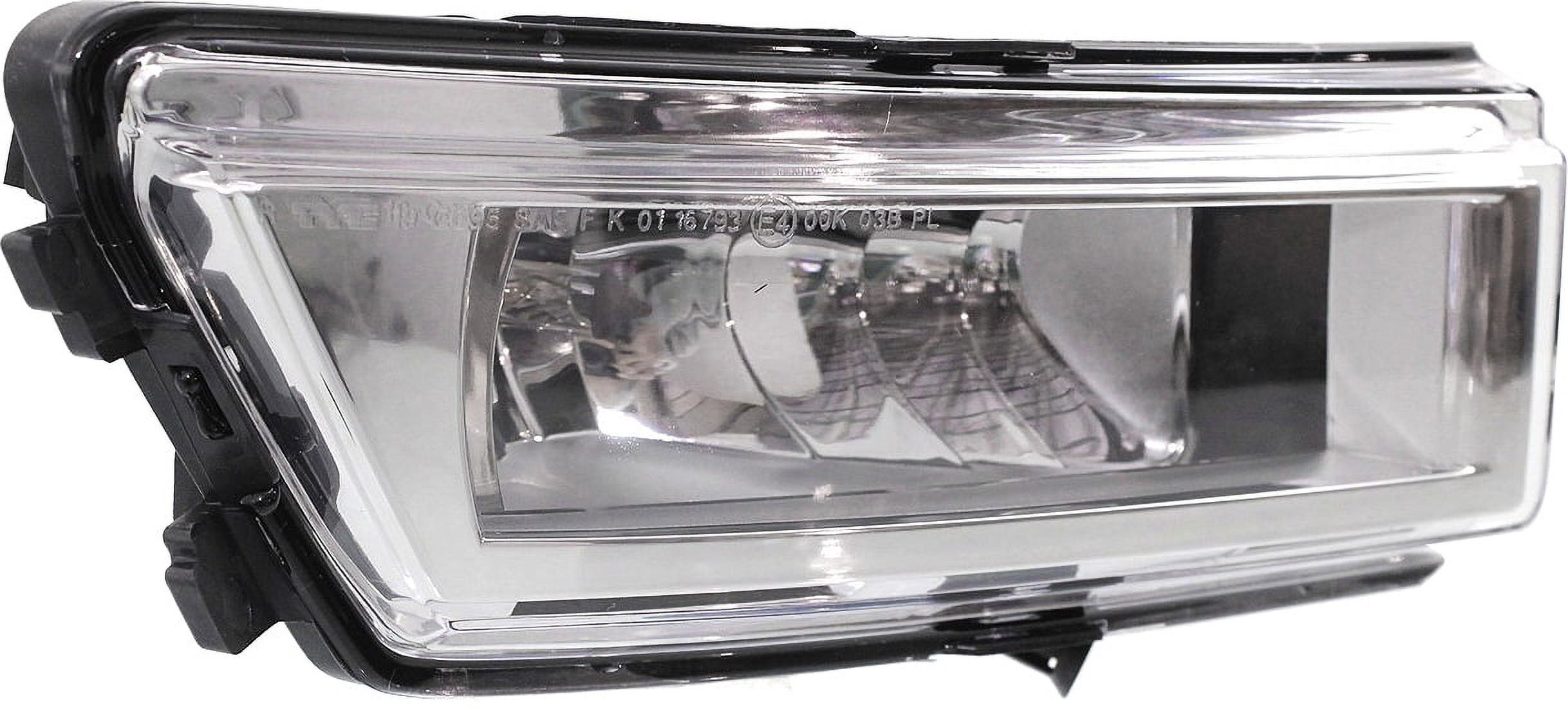 Replacement REPV107527 Fog Light Compatible with 2012-2015 Volkswagen Passat Front, Right Passenger With bulb(s)