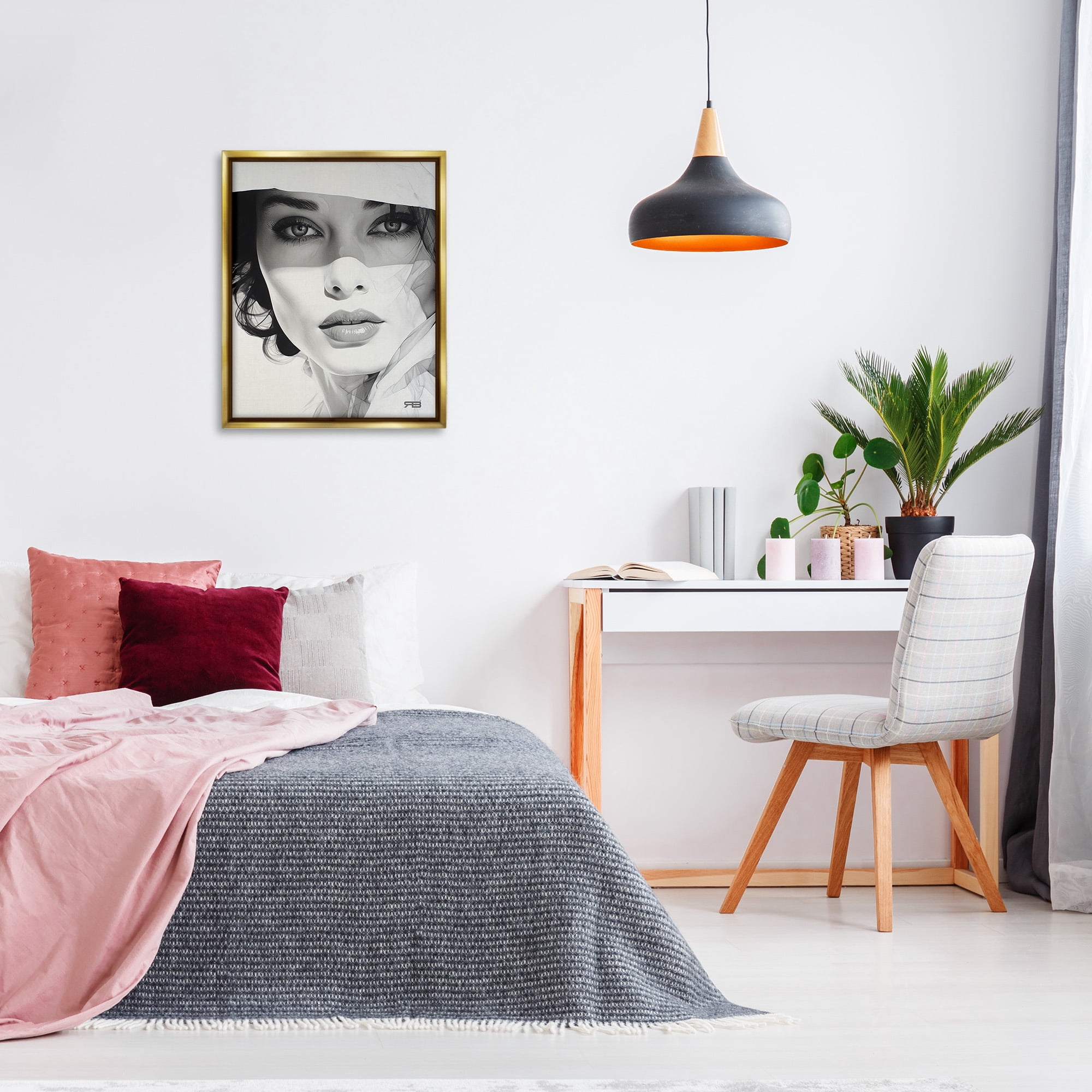 Stupell Industries Close Up Fashion Portrait Beauty & Fashion Painting Gold Floater Framed Canvas Art Print Wall Art, 25 x 31