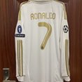 thumbnail image 1 of 11 12 Camiseta De Fútbol Del Real Madrid En Casa RONALDO KAKA Manga Corta/Larga Retro Tailandia Hombres Camisetas, 1 of 4