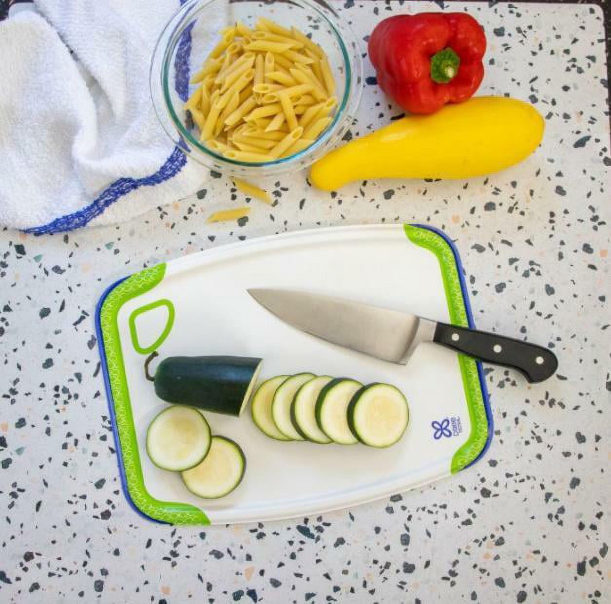 Dixie Ultra Disposable Paper Single Use Cutting Boards, Plates, Crafts, 80 Pack