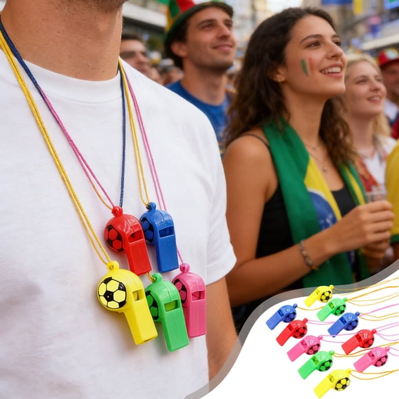 Silbatos de balón de fútbol en pack de 10 con cordones, ruidos de plástico multicolor para detalles de fiesta, decoraciones de cumpleaños de fútbol y eventos deportivos